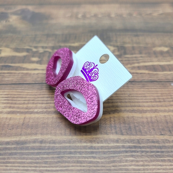 Fuchsia Glitter Lips Stud Earrings - Picture 2 of 3